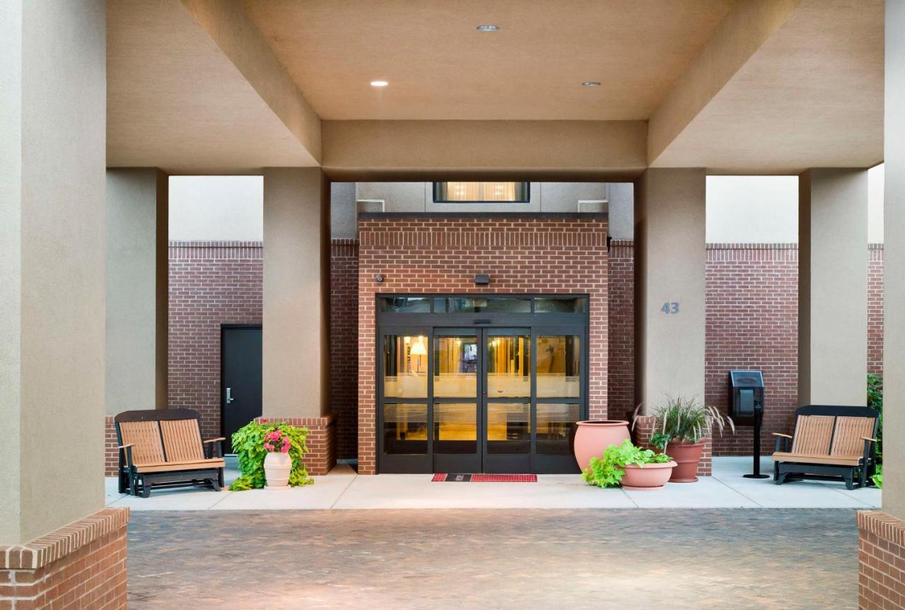 Hotel Hampton South