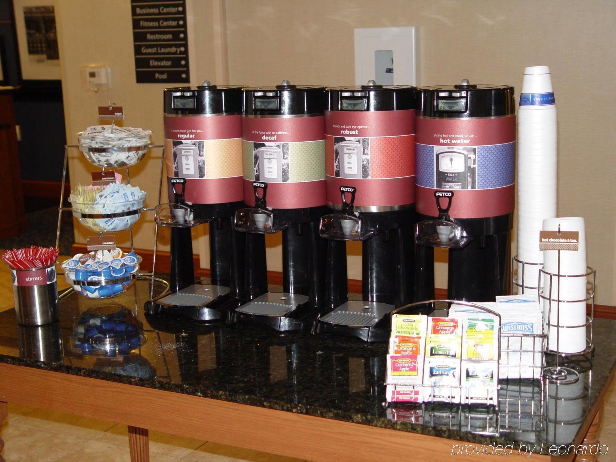 Hampton South Hotel 3*